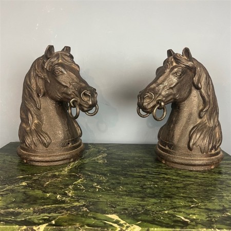 http://macintoshantiques.co.uk/web/images/stock4250-4300/smart_thumbs/ma4266 b_thumb_medium0_450.jpg